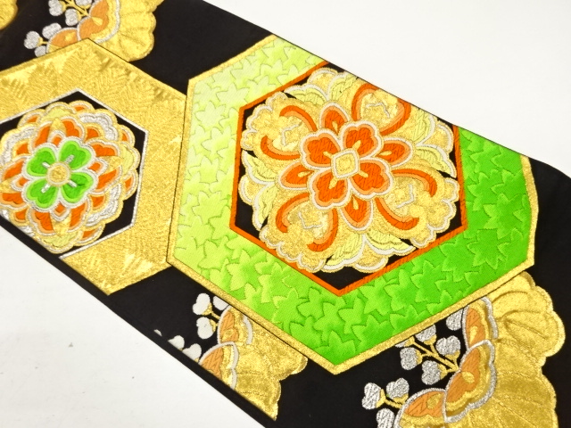 アンティーク　亀甲に華紋織り出し袋帯（着用可）